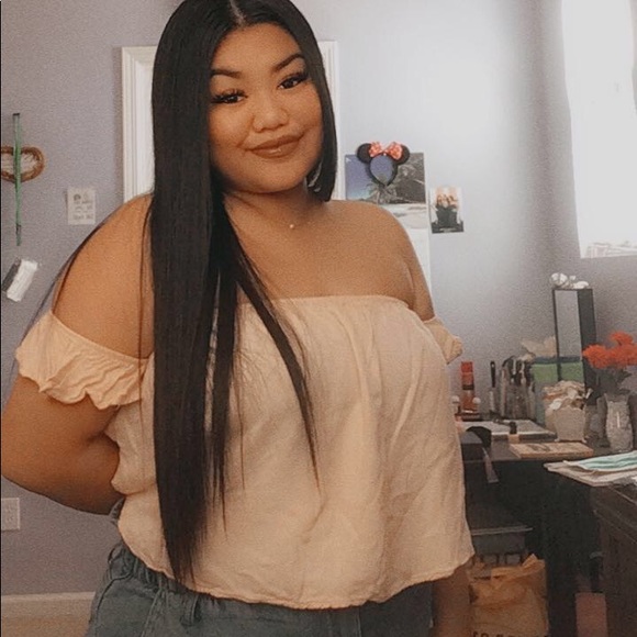 Meet your Posher, Nissi - Picture 2 of 4